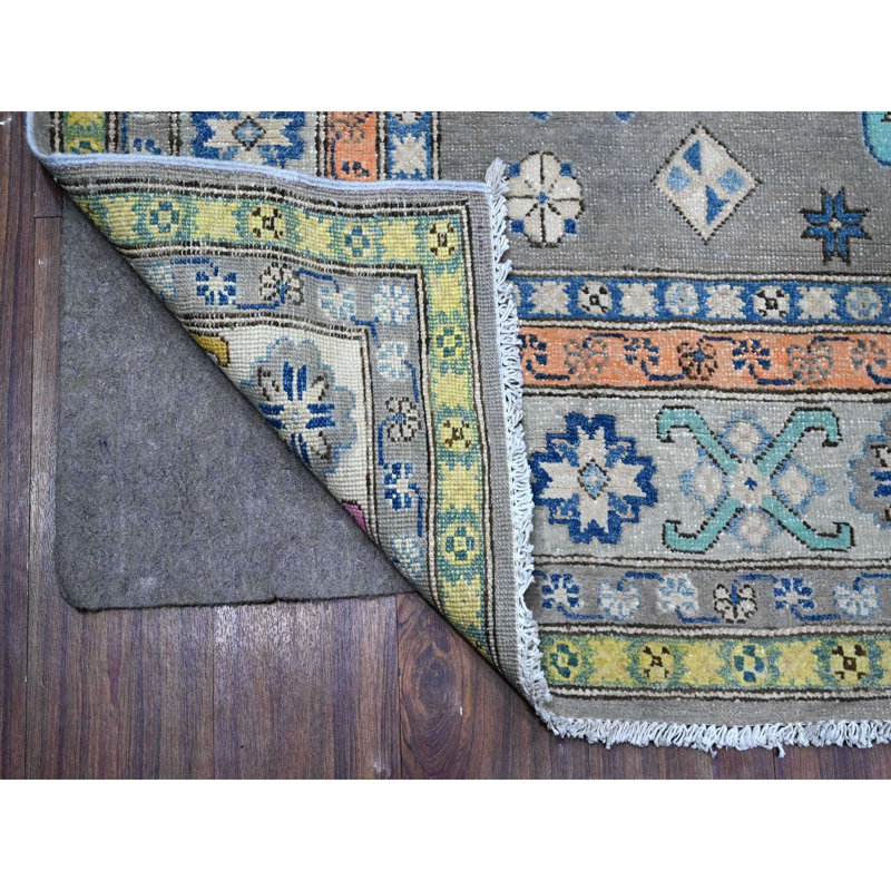 Tapis oriental fusion Kazak 5 pi 11 po x 8 pi 5 po