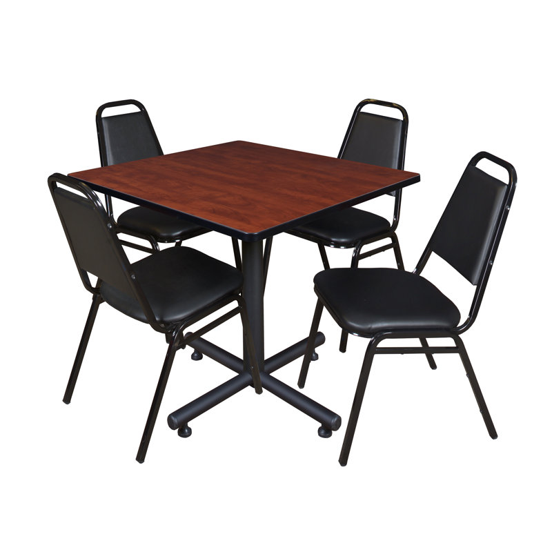 Table de salle de pause carrée Nicklo, 4 chaises empilables, Stratifié cerise, H 29 po x L 36 po x l 36 po