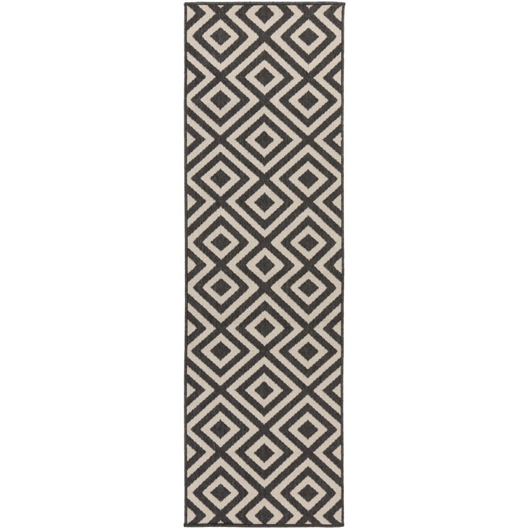 Awena Indoor/Outdoor Geometric Area Rug