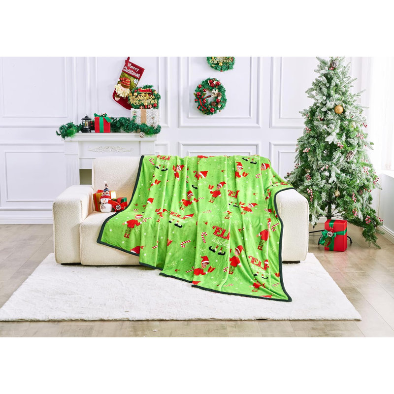 Standard Throw Blanket, 230cm x 150cm, Green/Red Elf On The Shelf