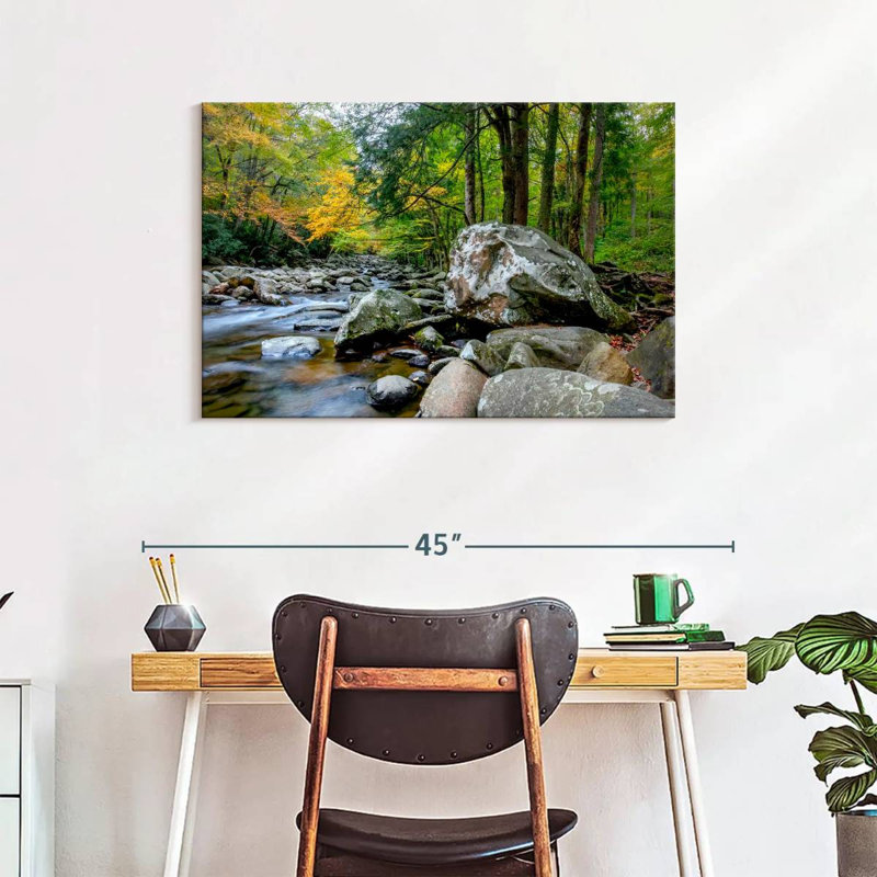 Harnek Autumn Mountain Stream, H 24 po x l 36 po