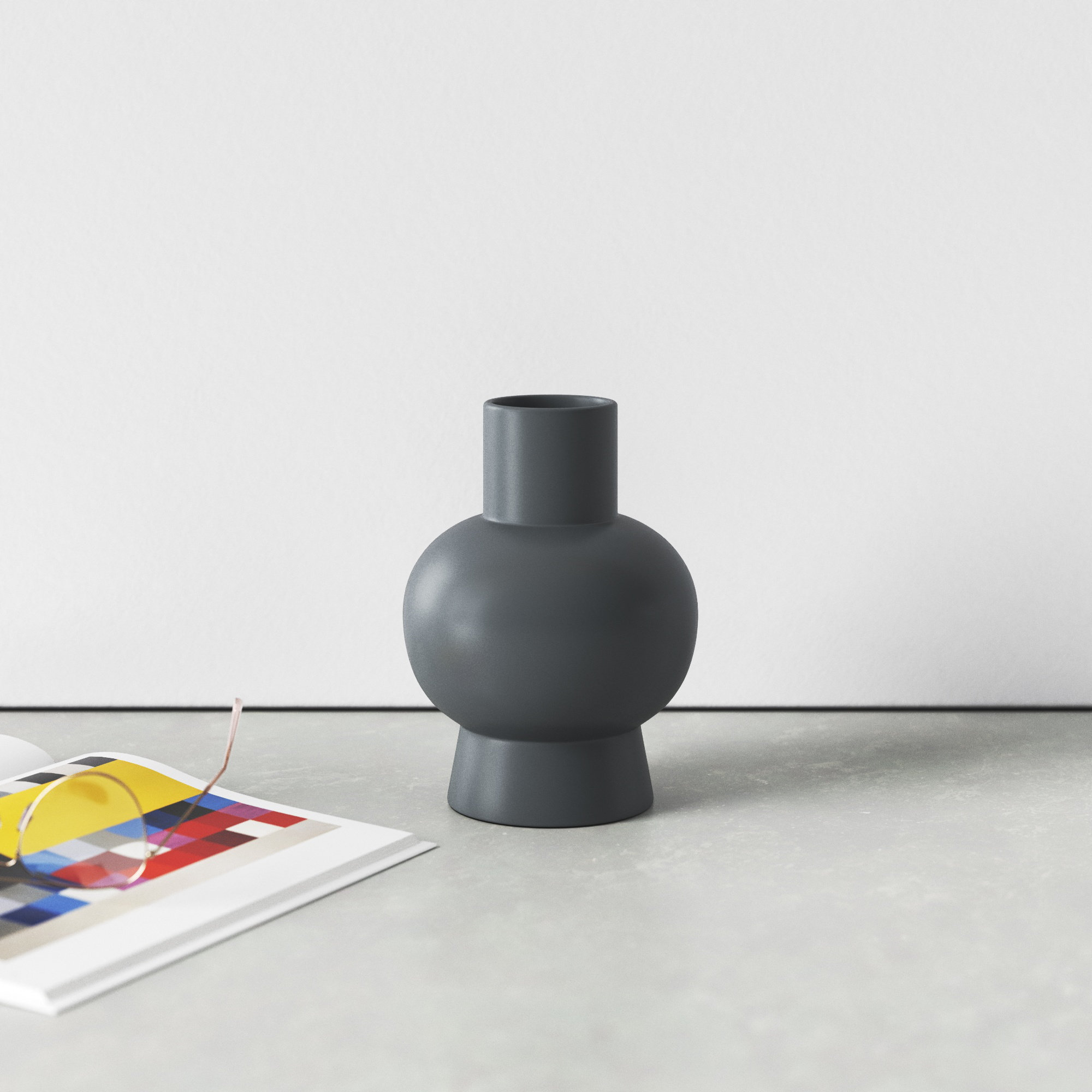 7.75'' Stoneware Table Vase