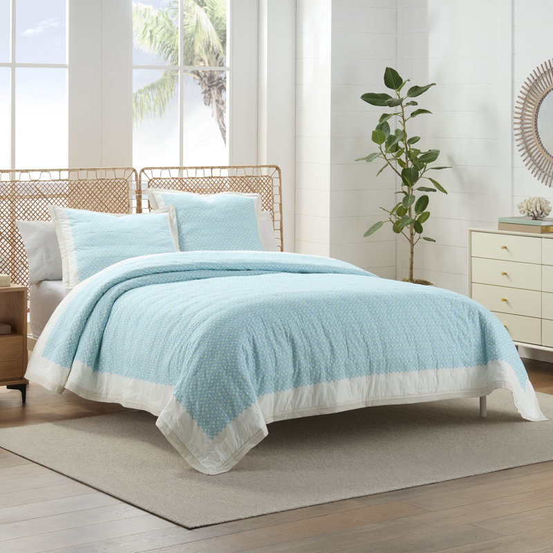 Southern Tide Bellweather Quilt, Queen Quilt