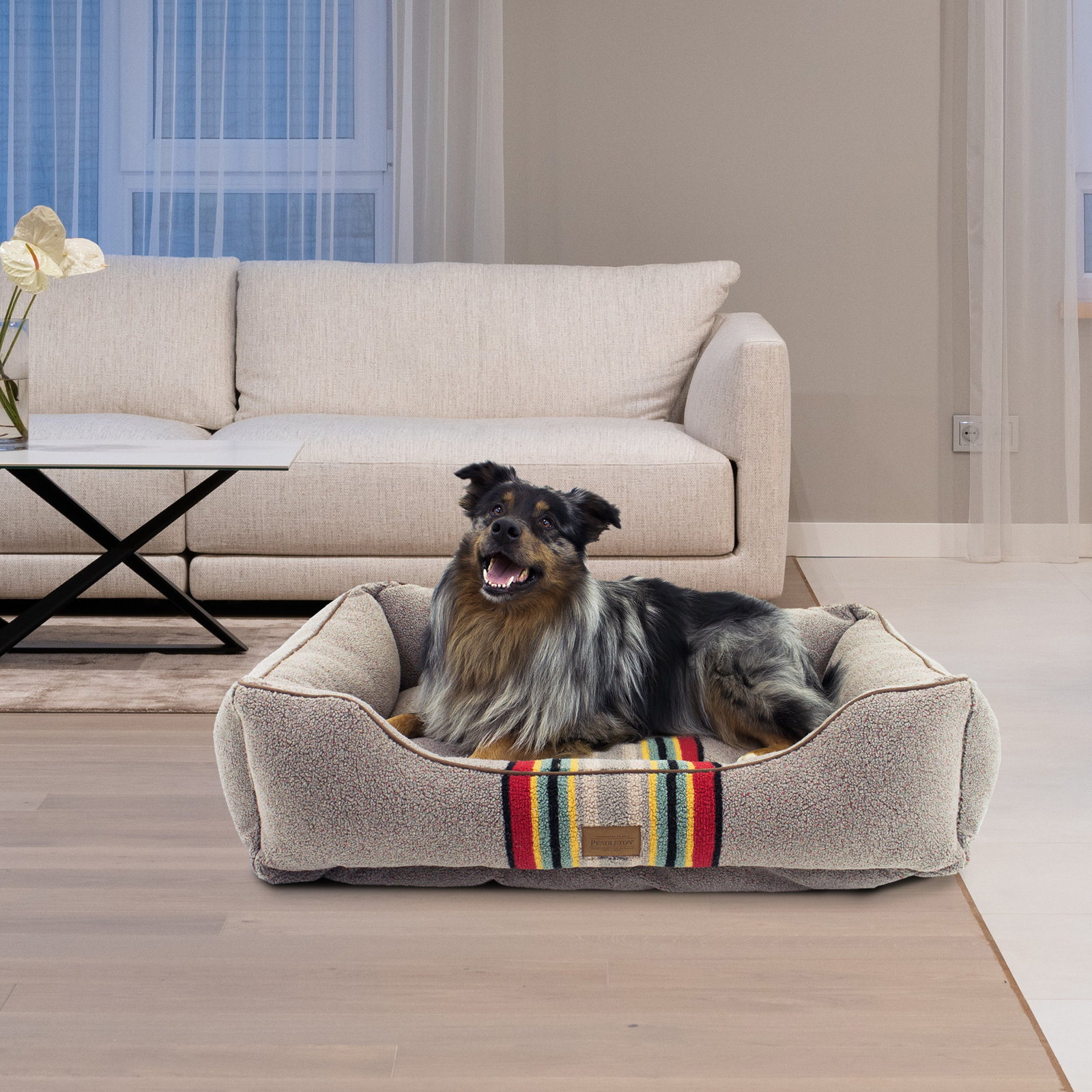 Yakima Striped Pet Bed, Umber Striped Sherpa, Large (36" W x 27" D x 10" H)