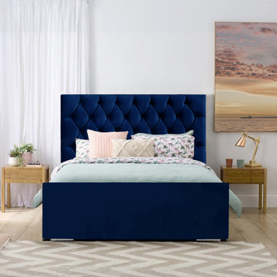Theirry Upholstered Bed
