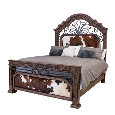 Rancho Elegante Cowhide King Panel Bed