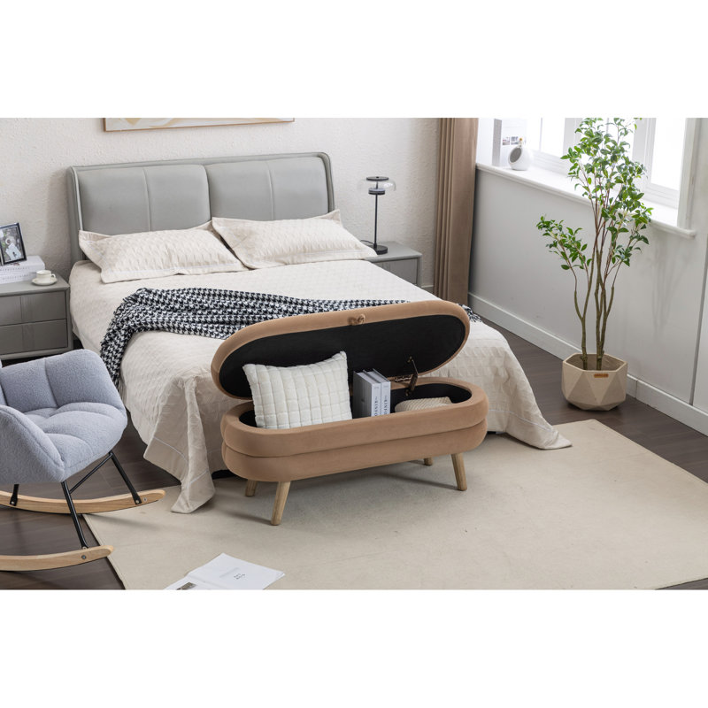 036-Banc de rangement en velours pour chambre avec pieds en bois, Café
