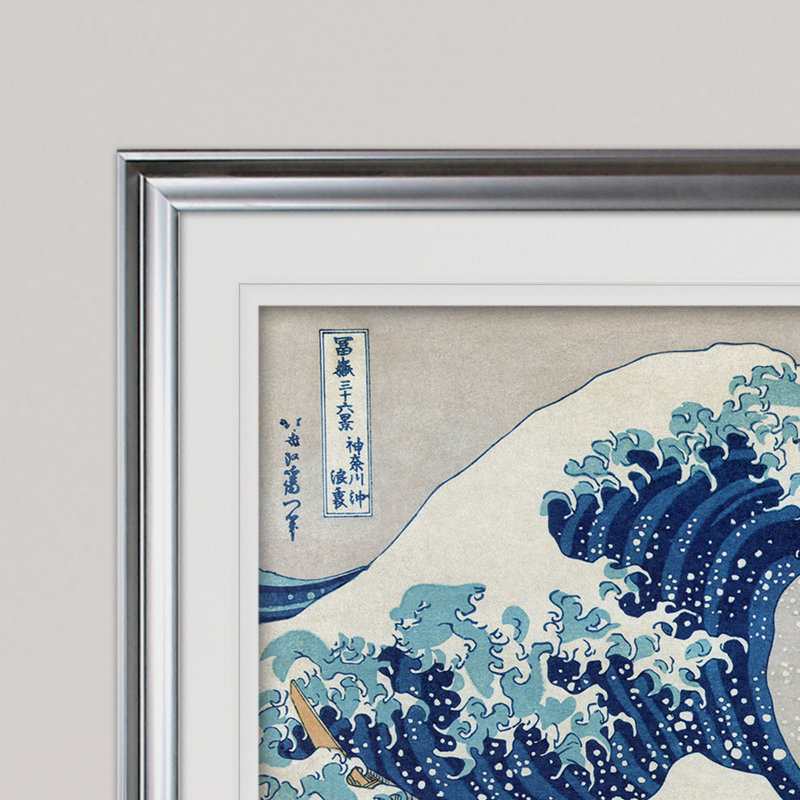 «The Great Wave» par Katsushika Hokusai, reproduction sur toile tendue, H 24 po x l 32 po, Papier avec cadre argenté