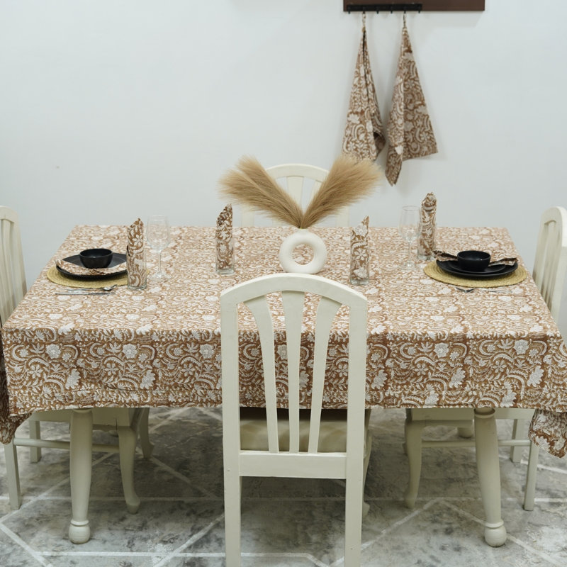 Red Barrel Studio® Craft Luxe: Housse de table en coton à imprimé bloc pour la cuisine, la salle à manger et les fêtes - Kundanvan