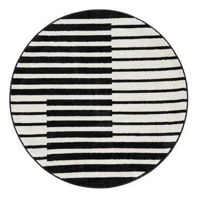 Latitude Run® Namsen Nikolis Rug Black
