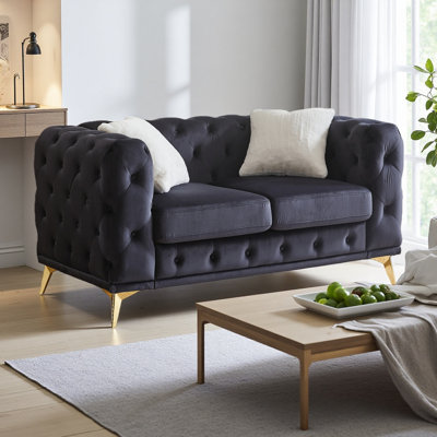 Canapé en velours de luxe moderne de 61,25 pouces avec boutons matelassés Chesterfield, 2 coussins et pieds en métal