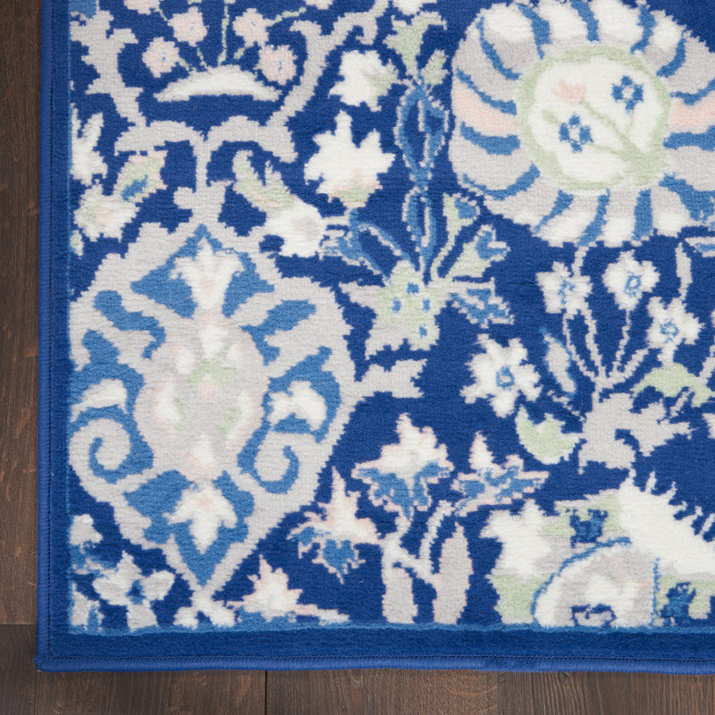 Raghnaid Floral Indoor Rug, Rectangle 3' x 5'