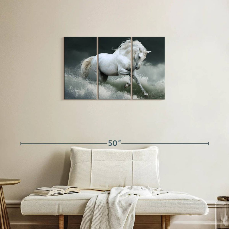 Cheval blanc bord de mer, H 20 po x l 33 po