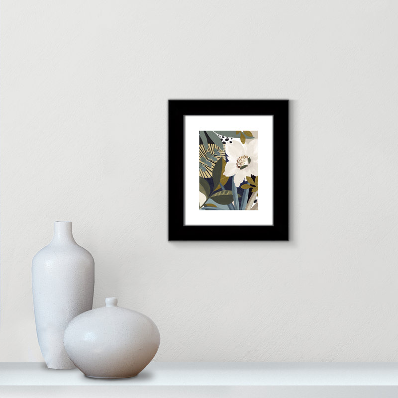 Floral Symphony I - Art encadré autoportant, Encadrement avec passe-partout noir, H 43 po x l 31 po x P 1,25 po