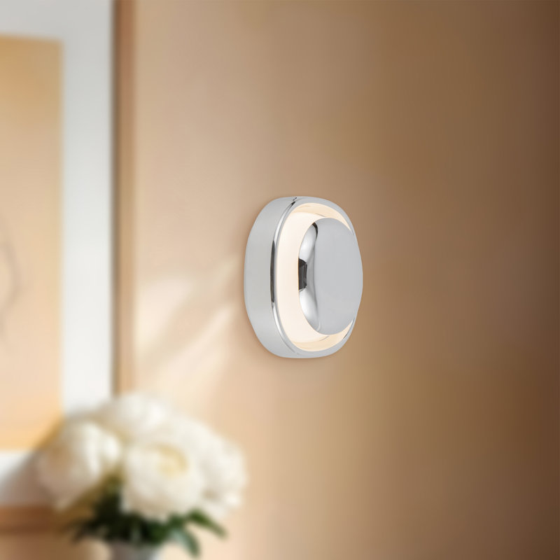 Pebble 8-in Silver dimmable LED Wall Sconce, Chrome