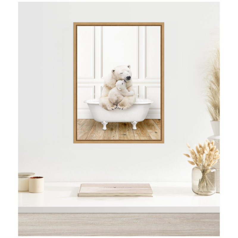 «Mère et bébé ours polaire dans une baignoire rétro traditionnelle» par Amy Peterson, reproduction d'art sur toile encadrée