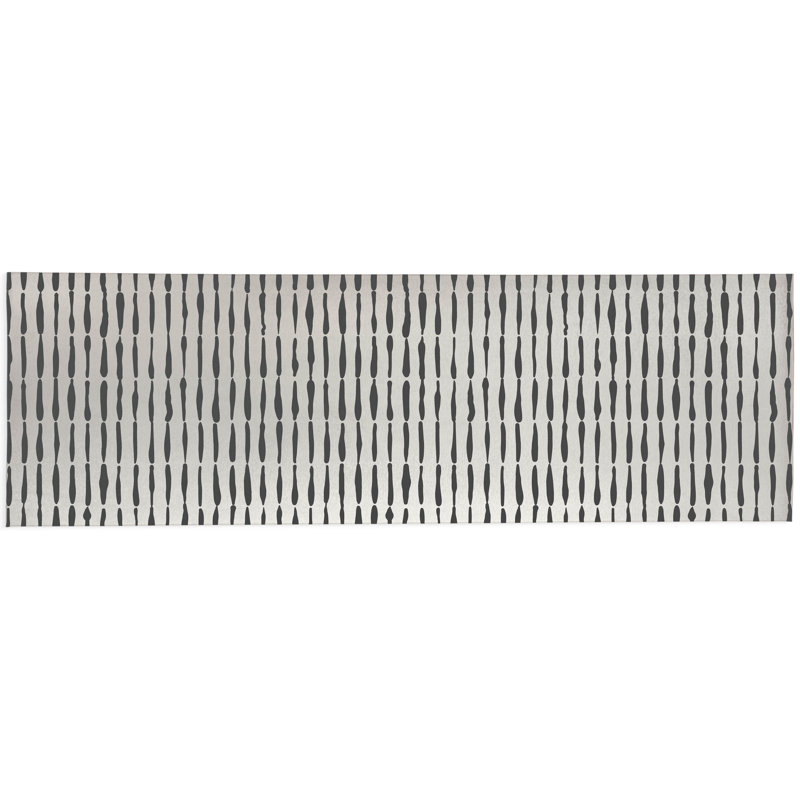 Chuck Non-Slip Outdoor Rug, Runner 2'6" x 8'