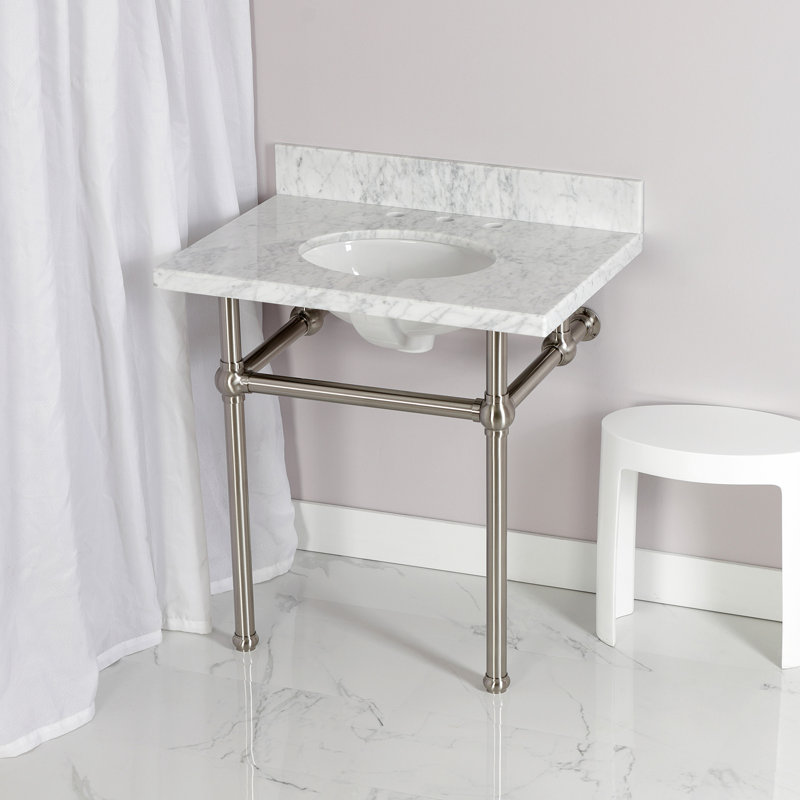 Comptoir de meuble-lavabo Templeton 30 po avec pieds en laiton Kingston (8 po, 3 trous), Marbre de Carrare / nickel brossé