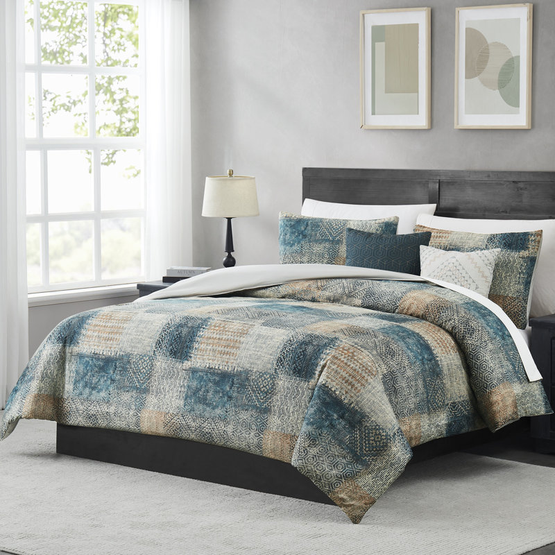 Modern Threads 5-Piece Printed Bainbridge Comforter Set, King Comforter + 4 Additional Pieces