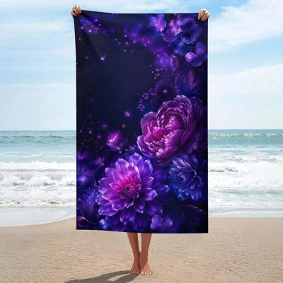Serviette de plage surdimensionnée à motif floral onirique et pétales lumineux, douce et absorbante, idéale pour la plage, la piscine, la salle de bain, les voyages, le gymnase et le camping, 91 x 183 cm.