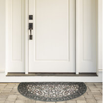 Darby Home Co Steptoe Non-Slip Floral Outdoor Doormat