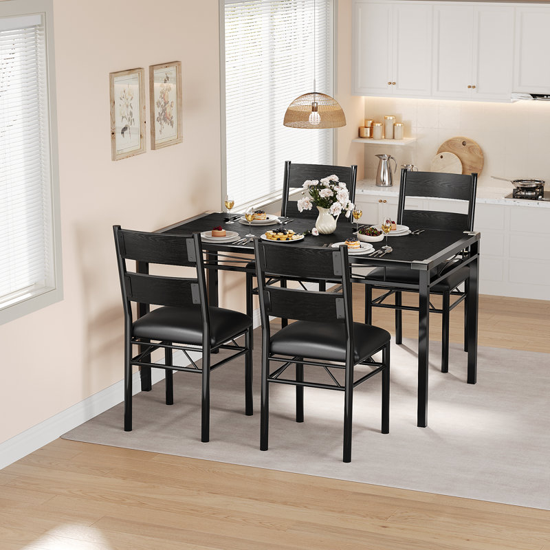 Ensemble de table de salle à manger pour 4 personnes avec chaises rembourrées, table de cuisine en bois et 4 chaises avec protecteurs d'angle pour petits espaces