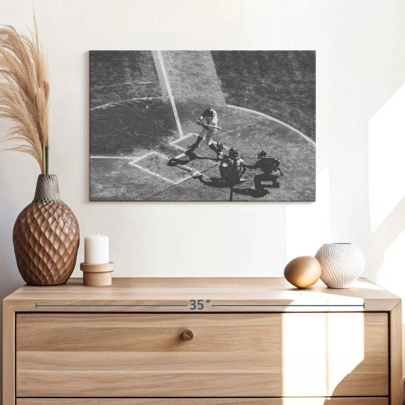 Baseball noir et blanc Sireci, H 16 po x l 24 po