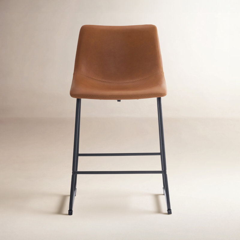 Tabourets de comptoir rembourrés de 24 po de hauteur, tabourets de bar modernes en similicuir avec dossier et pieds en métal, tabourets de bar à hauteur de comptoir sans accoudoirs pour la cuisine, comptoir de bar, tabourets de pub avec repose-pieds, tabourets de patio, brun