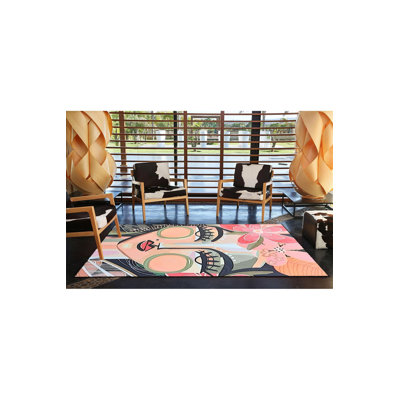 Sweet Woman Makeup Patterned Woven Base Rug