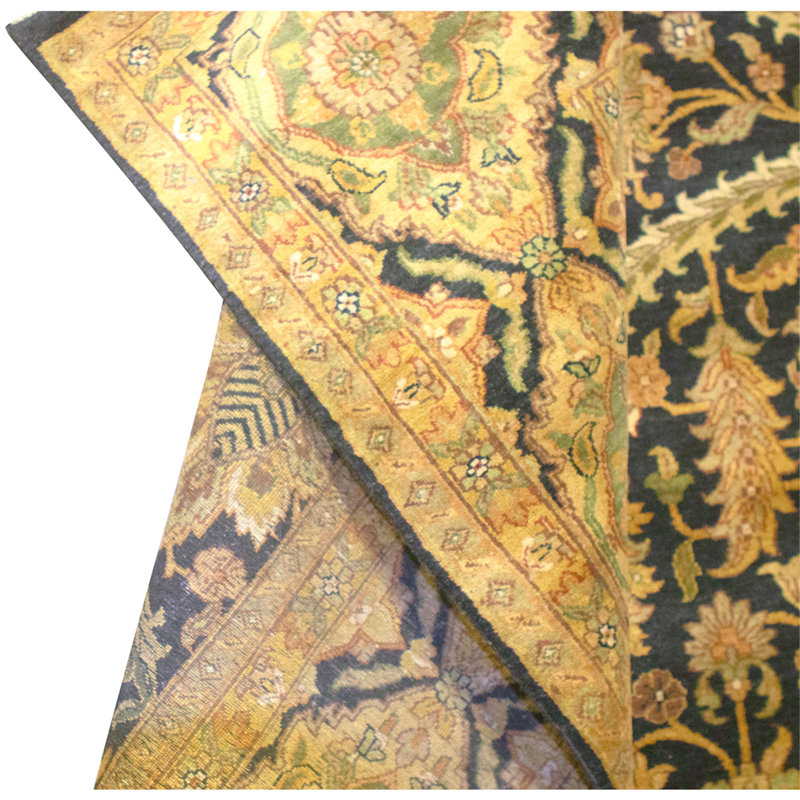 Tapis noir noué à la main de haute qualité