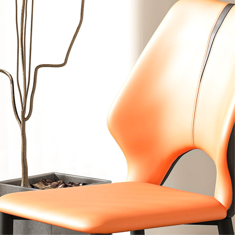 2 chaises de salle à manger, base en métal moderne et similicuir, 2 chaises brun orangé, métal, design confortable