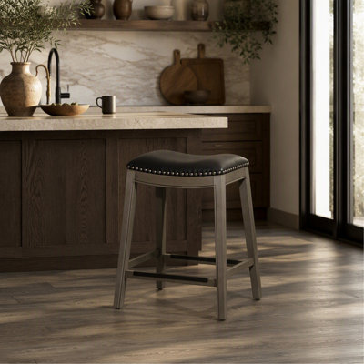 Tabouret de bar de 61 cm (24 po), fini gris vieilli, siège en cuir noir