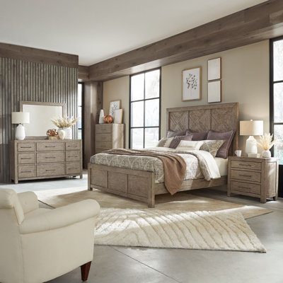 Liberty Furniture LFI906-BR-QPBDMCN