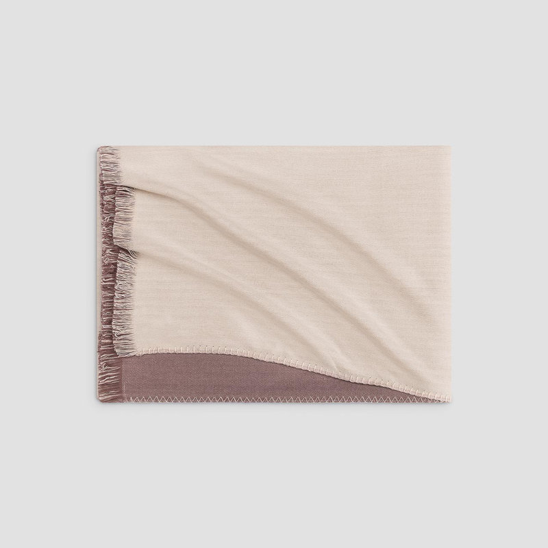 Wijning Throw Blanket