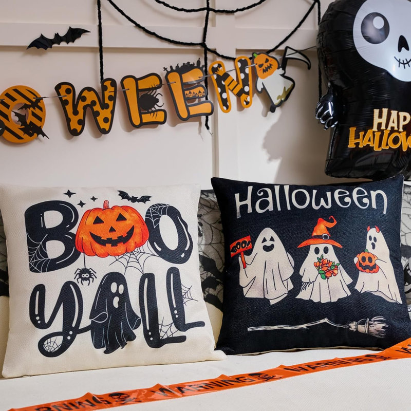 Ghost Halloween Decor - Coussins décoratifs de 18 x 18 po, ensemble de 4 taies d'oreiller Spooky Gothic
