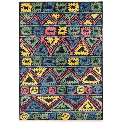 Tapis unique vert / rose / jaune en laine noué à la main de style années 2010 de 5 pi 7 po x 8 pi 3 po Arczi