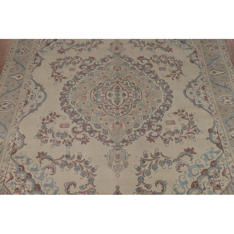 Tapis traditionnel en laine médaillon 10 x 13