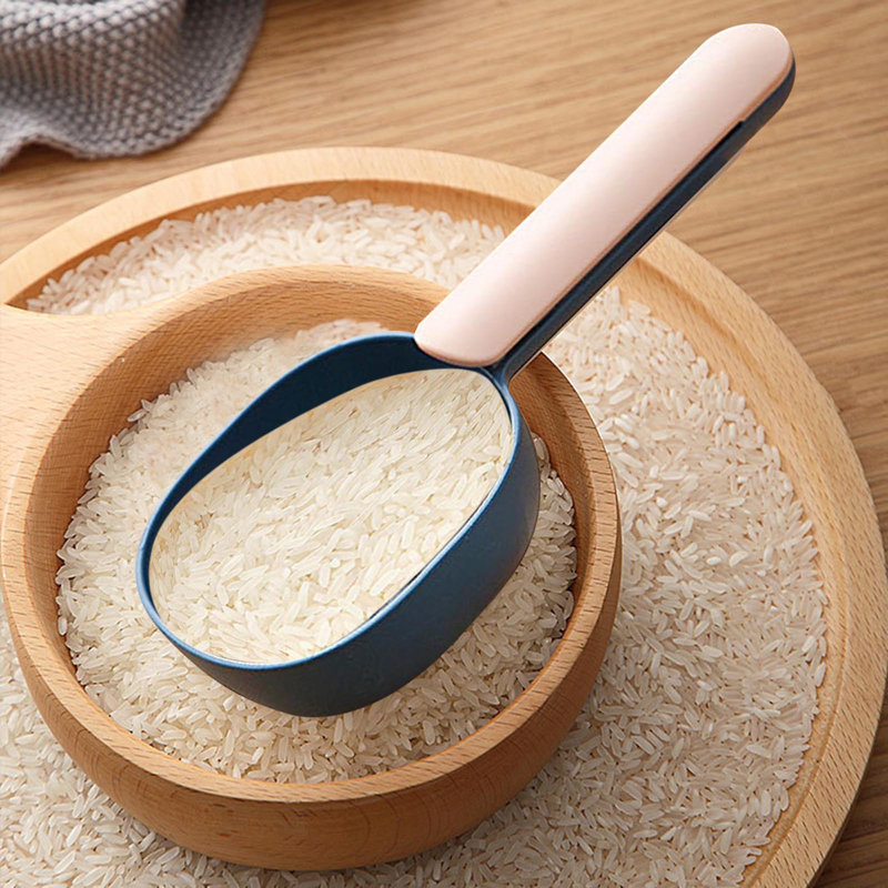 une cuillère cuillère à riz cuillère à farine de cuisine divers cuillère à mesurer le grain multifonctionnel cuillère à nourriture avec cuillère scellée