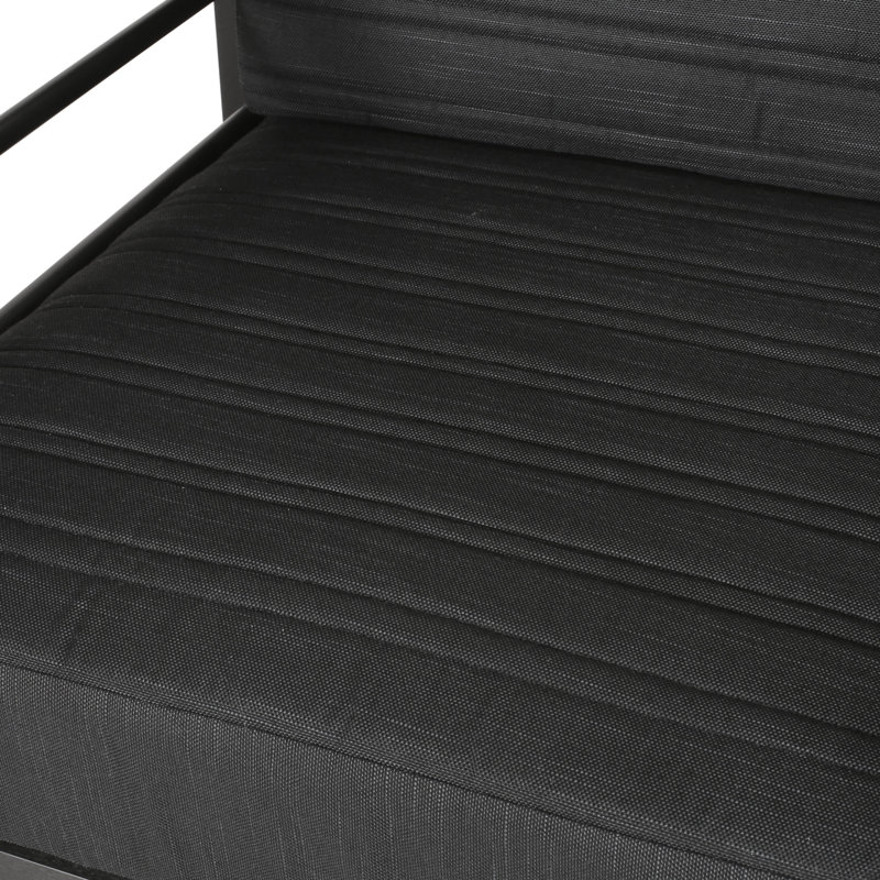 Chaise de patio avec coussins