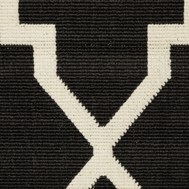 Anastasaos Geometric Power Loomed Indoor / Outdoor Area Rug, Round 7'10"