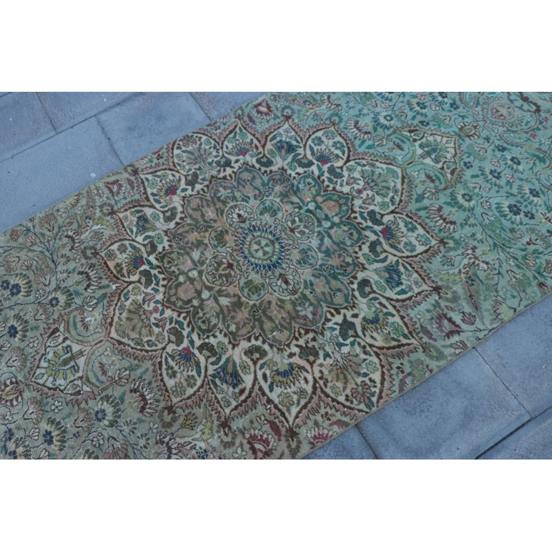 Tapis de couloir vintage turc Kayseri en oushak vert doux lavable avec esthétique bohème pour les couloirs