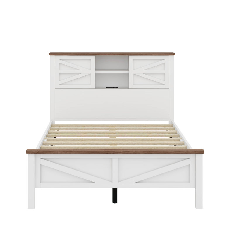 Lit plateforme Farmhouse avec porte de grange coulissante et station de charge, Complet/Double, Blanc / Brun