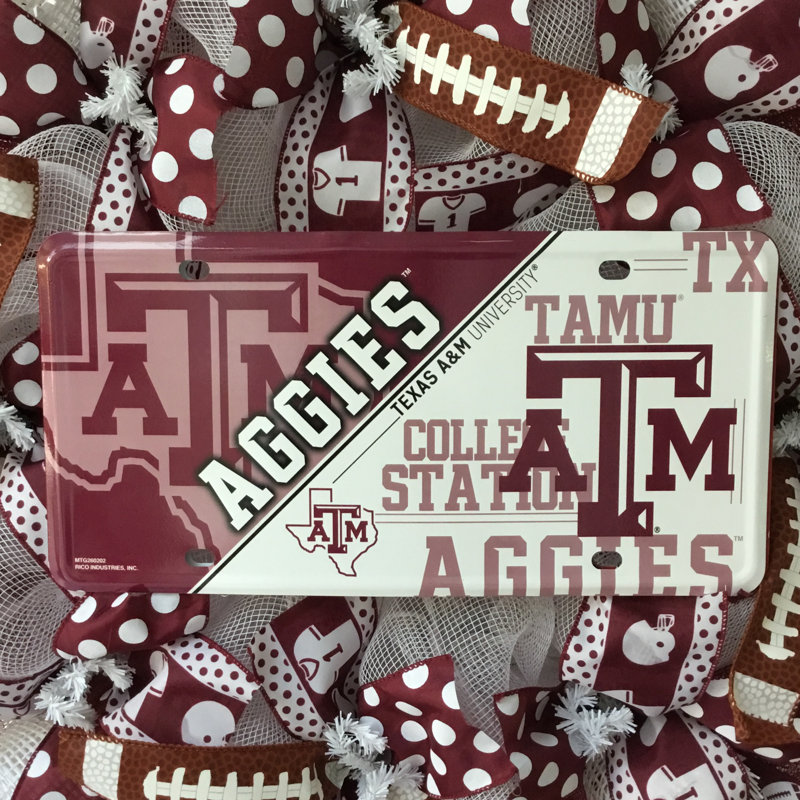 Couronne de football en maille déco faite à la main 24 po, Université Texas A&M, College Station