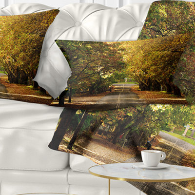 Housse et insert de coussin carré Road Road Beautiful Trees