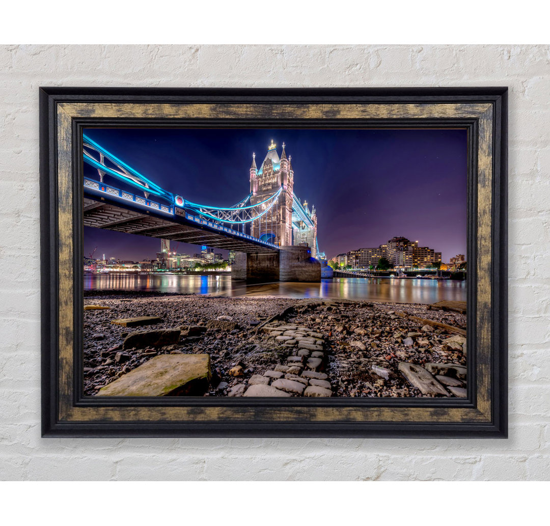 Tower Bridge Waters - Einzelner Bilderrahmen Kunstdrucke