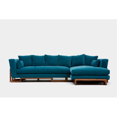 LRG Sofa & Chaise