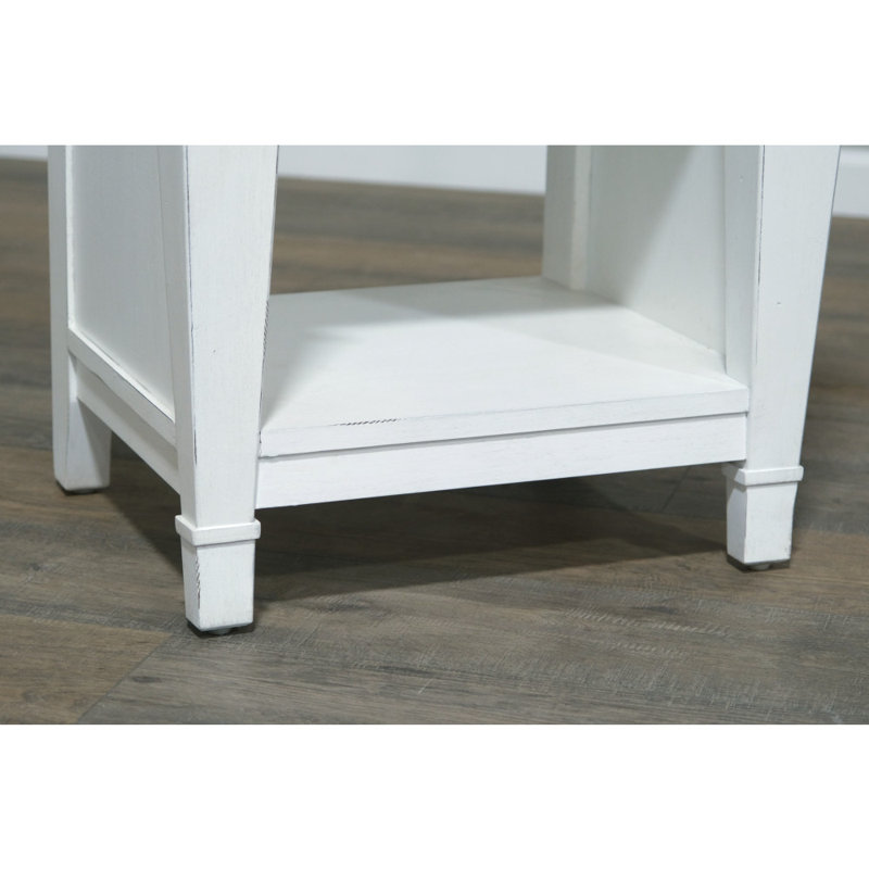 Arrollo 22'' W Nightstand