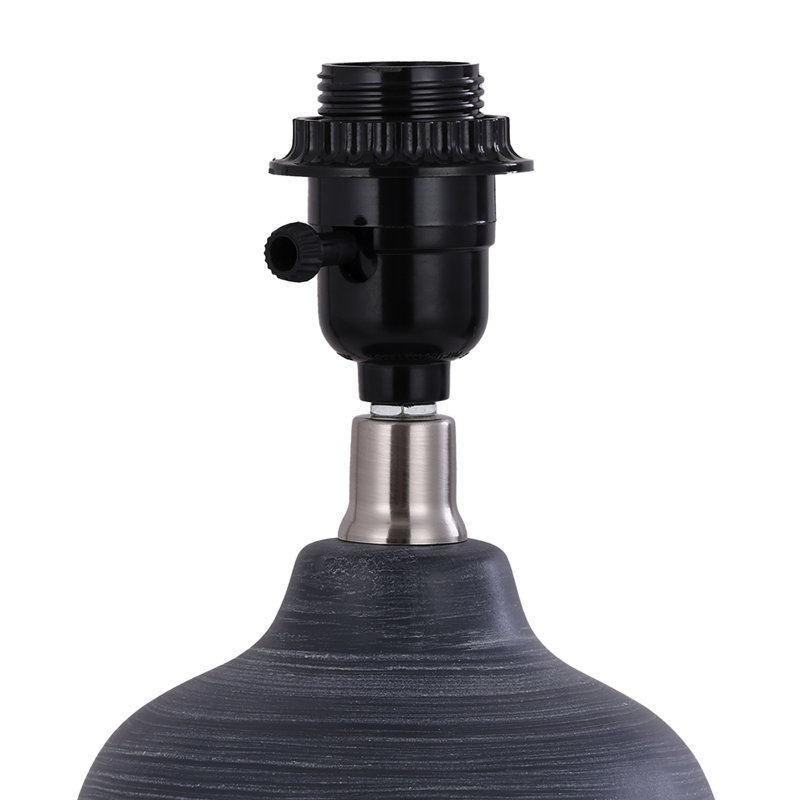 Lampe de table en céramique avec abat-jour festonné, Striped Black