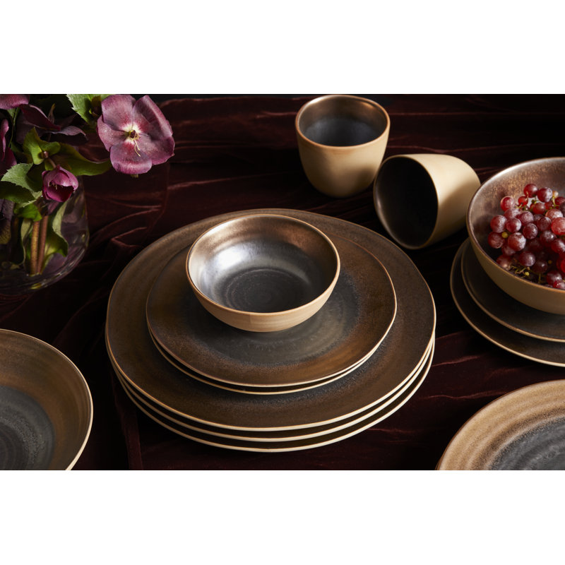 Akita Stoneware Dinnerware Set - Service for 4