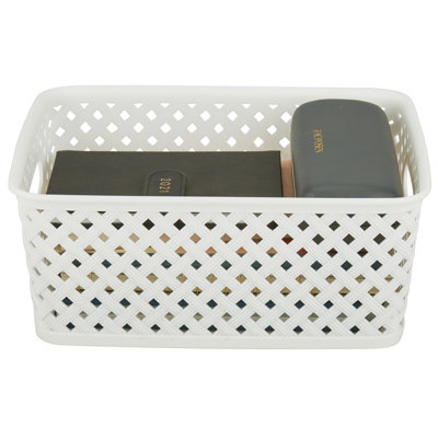 Bath Bliss Plastic Decorative Basket